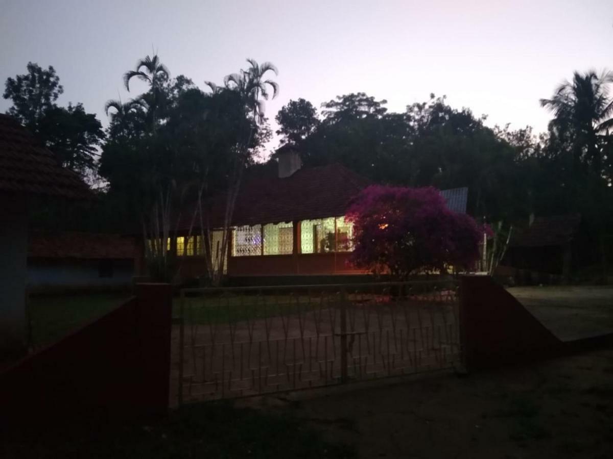 Woodside Homestay Wayanad Batheri Exterior foto